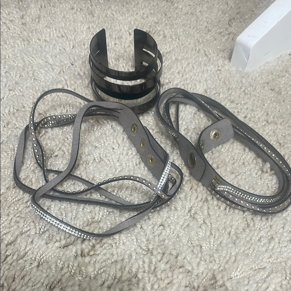 3/$15 Stylish Black and Gray Women's Bracelet Set